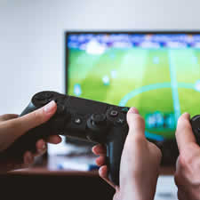 Consolas y Videojuegos